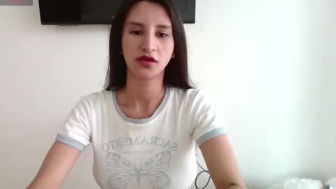 cute_amber_1 online show from 18, 2, 2025