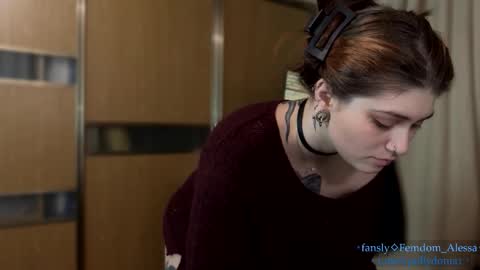 Snapshot of cute_baby_drug chatting on 24, 2, 2026 Polly my Name. . online show from 24, 2, 2026