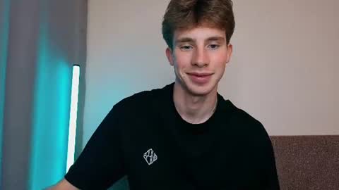 Snapshot of cute_brian chatting on 22, 7, 2026 Im Brian online show from 22, 7, 2026