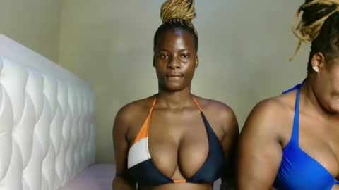 Snapshot of cute_dani01 chatting on 19, 5, 2026 Dani online show from 19, 5, 2026