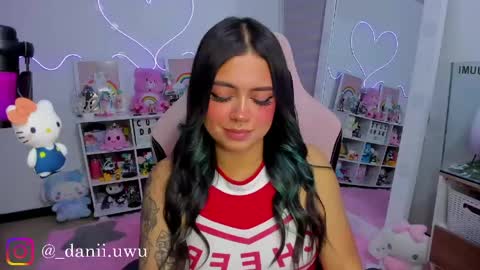Snapshot of cute_dani__ chatting on 21, 5, 2026 Dani online show from 21, 5, 2026