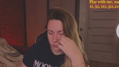 Everyday stream in the same time online show from 28, 1, 2025