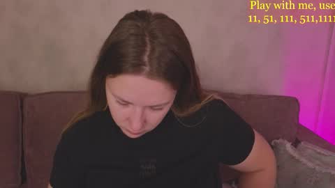 Everyday stream in the same time online show from 18, 9, 2025