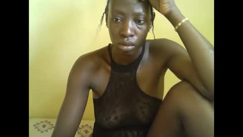 cute_doria online show from 24, 2, 2025