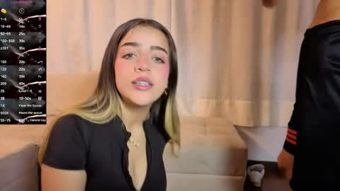 Snapshot of cute_emmma chatting on 27, 7, 2026 Emma online show from 27, 7, 2026