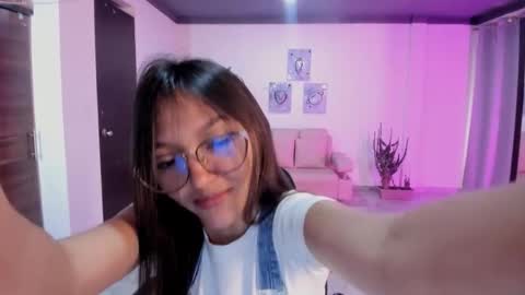 Snapshot of cute_fox_1 chatting on 13, 2, 2026 Bella Fox online show from 13, 2, 2026