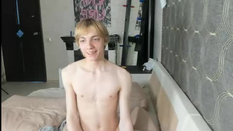 Snapshot of cute_grecha chatting on 29, 4, 2026 Grisha online show from 29, 4, 2026