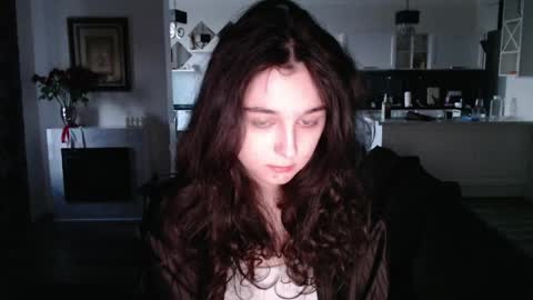 Snapshot of cute_lilia chatting on 6, 5, 2026 Lilia online show from 6, 5, 2026