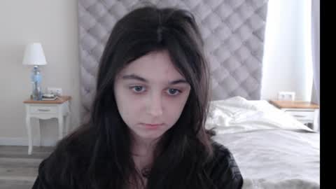 Snapshot of cute_lilia chatting on 2, 6, 2026 Lilia online show from 2, 6, 2026