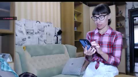 cute_lion_ online show from 30, 10, 2025