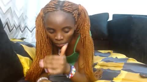 cute_lorna online show from 11, 3, 2026