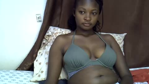 Snapshot of cute_melissa1 chatting on 13, 6, 2026 cute_melissa1 online show from 13, 6, 2026