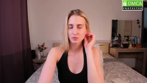 Snapshot of cute_milana chatting on 11, 5, 2026 Milana online show from 11, 5, 2026