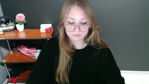 Veronica online show from 12, 12, 2024