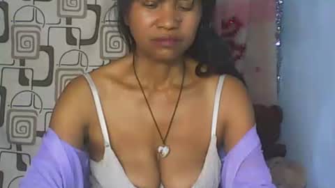 Snapshot of cute_moll chatting on 10, 5, 2026 murielle online show from 10, 5, 2026