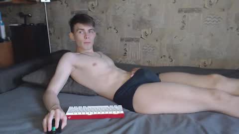 Oliver online show from 6, 10, 2025