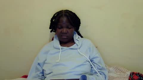 cute_roxie online show from 27, 12, 2024