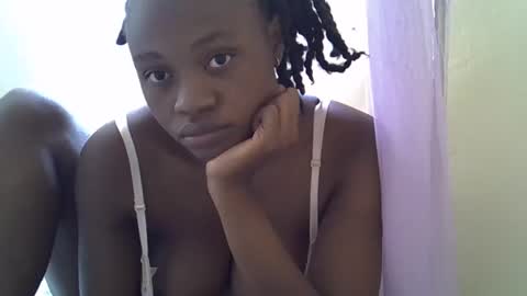 cute_savanna online show from 26, 1, 2025