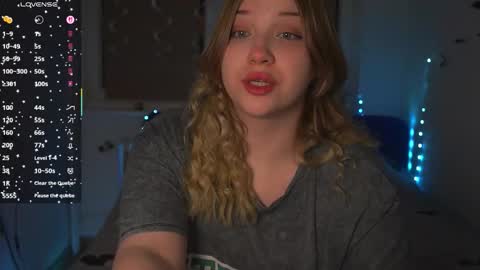 Snapshot of cute_sharloti chatting on 26, 11, 2025 Sasha online show from 26, 11, 2025