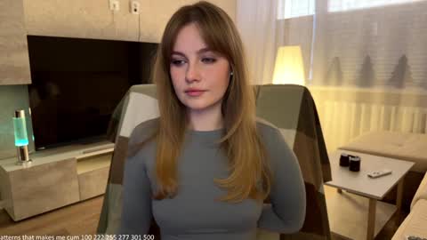 Snapshot of cute_siberian_girl chatting on 11, 11, 2025 Ksenya online show from 11, 11, 2025