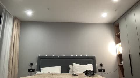 cute_skywalker online show from 22, 12, 2025