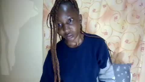 Snapshot of cute_xeniah chatting on 31, 10, 2025 cute_xeniah online show from 31, 10, 2025