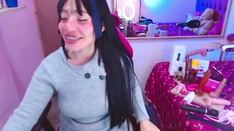 cute_zoe1 online show from 4, 6, 2026