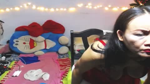 Snapshot of cuteandsexyone chatting on 31, 12, 2024 CuteAndSexyOne Na and Brian online show from 31, 12, 2024