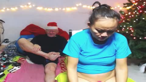 Snapshot of cuteandsexyone chatting on 5, 1, 2025 CuteAndSexyOne Na and Brian online show from 5, 1, 2025