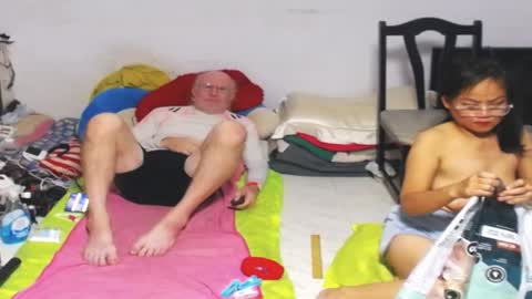 Snapshot of cuteandsexyone chatting on 27, 1, 2025 CuteAndSexyOne Na and Brian online show from 27, 1, 2025