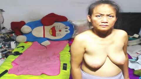 Snapshot of cuteandsexyone chatting on 2, 2, 2025 CuteAndSexyOne Na and Brian online show from 2, 2, 2025