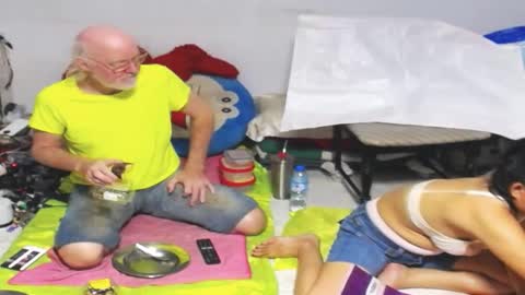 Snapshot of cuteandsexyone chatting on 9, 2, 2025 CuteAndSexyOne Na and Brian online show from 9, 2, 2025