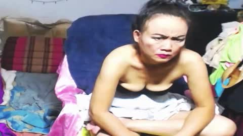 Snapshot of cuteandsexyone chatting on 29, 9, 2025 CuteAndSexyOne Na and Brian online show from 29, 9, 2025