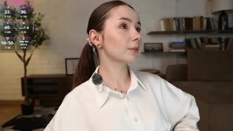 Snapshot of cutebrutality chatting on 30, 6, 2026 Alice online show from 30, 6, 2026