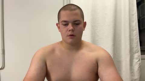 Snapshot of cutebutnaughty_ chatting on 9, 10, 2025 Alex online show from 9, 10, 2025