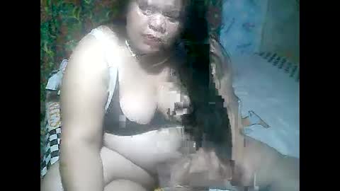 Snapshot of cutechubbyasian chatting on 15, 10, 2025 cutechubbyasian online show from 15, 10, 2025
