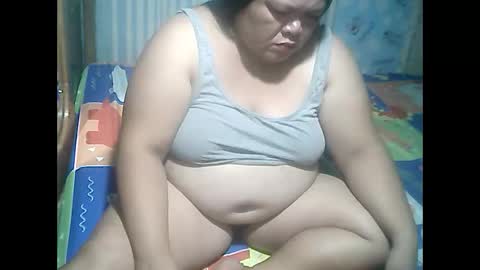 cutechubbyasian online show from 15, 4, 2026