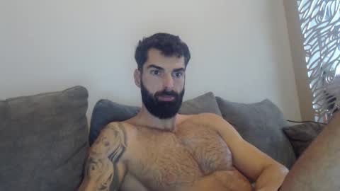 Snapshot of cuteeboy chatting on 6, 11, 2025 cuteeboy online show from 6, 11, 2025