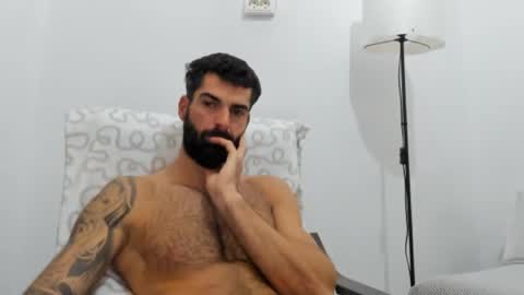 Snapshot of cuteeboy chatting on 10, 11, 2025 cuteeboy online show from 10, 11, 2025