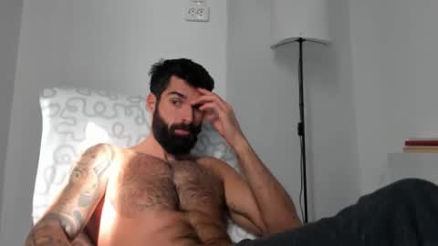 Snapshot of cuteeboy chatting on 22, 11, 2025 cuteeboy online show from 22, 11, 2025