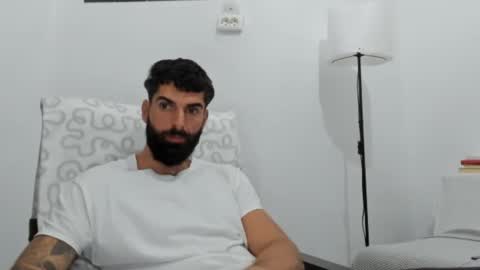 Snapshot of cuteeboy chatting on 29, 11, 2025 cuteeboy online show from 29, 11, 2025