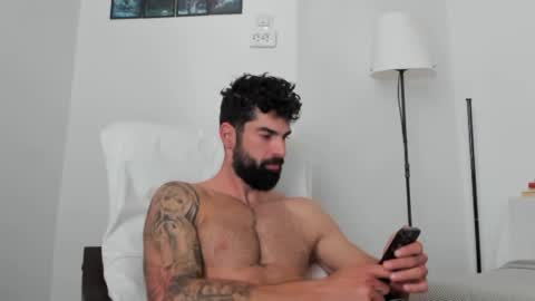 Snapshot of cuteeboy chatting on 2, 6, 2026 cuteeboy online show from 2, 6, 2026
