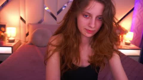 Snapshot of cuteefoxy chatting on 28, 4, 2026 Foxy online show from 28, 4, 2026