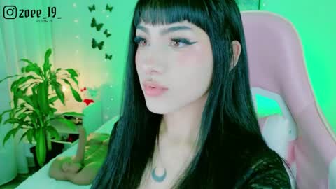 Snapshot of cuteezoe chatting on 15, 5, 2026 Zoe online show from 15, 5, 2026