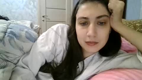 Snapshot of cutekattie chatting on 22, 10, 2025 cutekattie online show from 22, 10, 2025