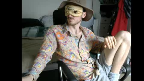 Snapshot of cutepatoots chatting on 8, 1, 2025 El online show from 8, 1, 2025
