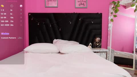 cutepetitee online show from 14, 9, 2025