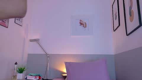 Snapshot of cutepetitee chatting on 28, 5, 2026 cutepetitee online show from 28, 5, 2026