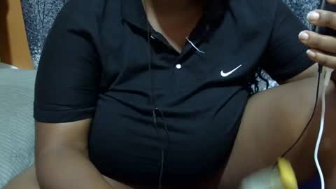 Snapshot of cutermilly chatting on 4, 3, 2025 cutermilly online show from 4, 3, 2025