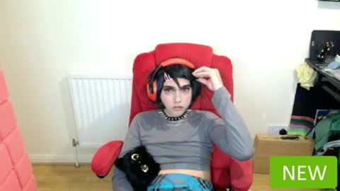 Snapshot of cutest_princess chatting on 4, 8, 2026 cutest_princess online show from 4, 8, 2026
